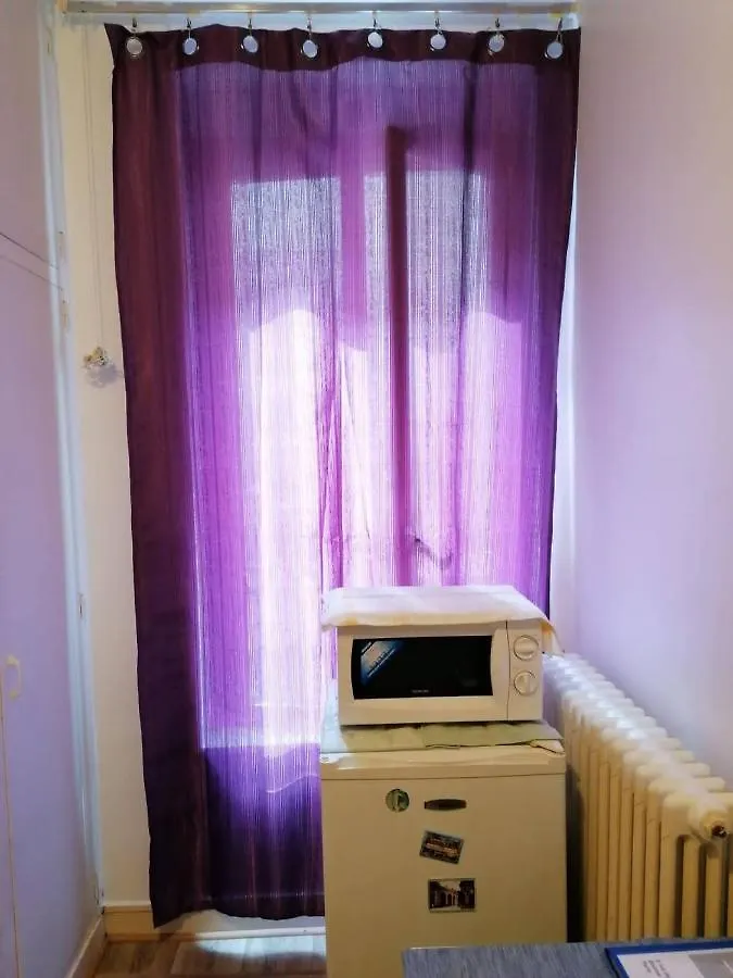 Studio Calme Pres Des Champs Elysees Apartment Paris